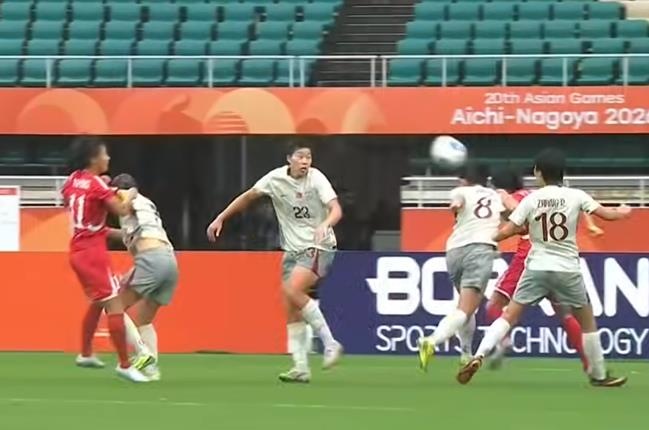 无缘亚运决赛!中国女足0-2朝鲜 中国女足定位球两度丢球+仅1射正 无缘亚运决赛!中国女足0-2朝鲜 中国女足定位球两度丢球+仅1射正